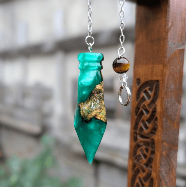 Résine / Loupe et Oeil du tigre 